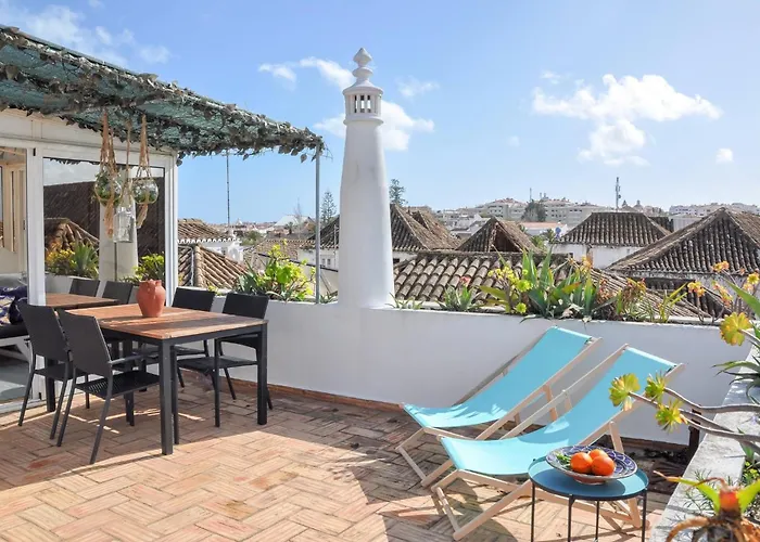 Elegant Formosa In Taviras Historica Centre * Tavira