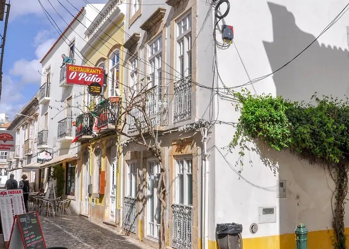 Elegant Formosa In Taviras Historica Centre Tavira